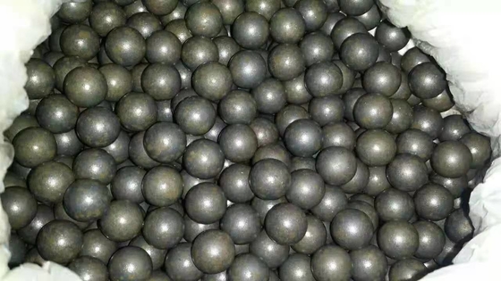Ronde van het Staalballen van de balmolen de Slijtvaste Gesmede Malende zonder het Breken